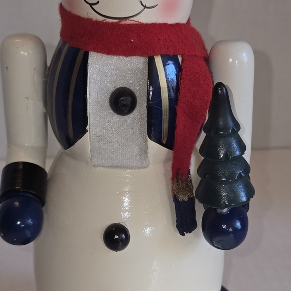 11.75" Vintage Snowman Nutcracker - Picture 8 of 8